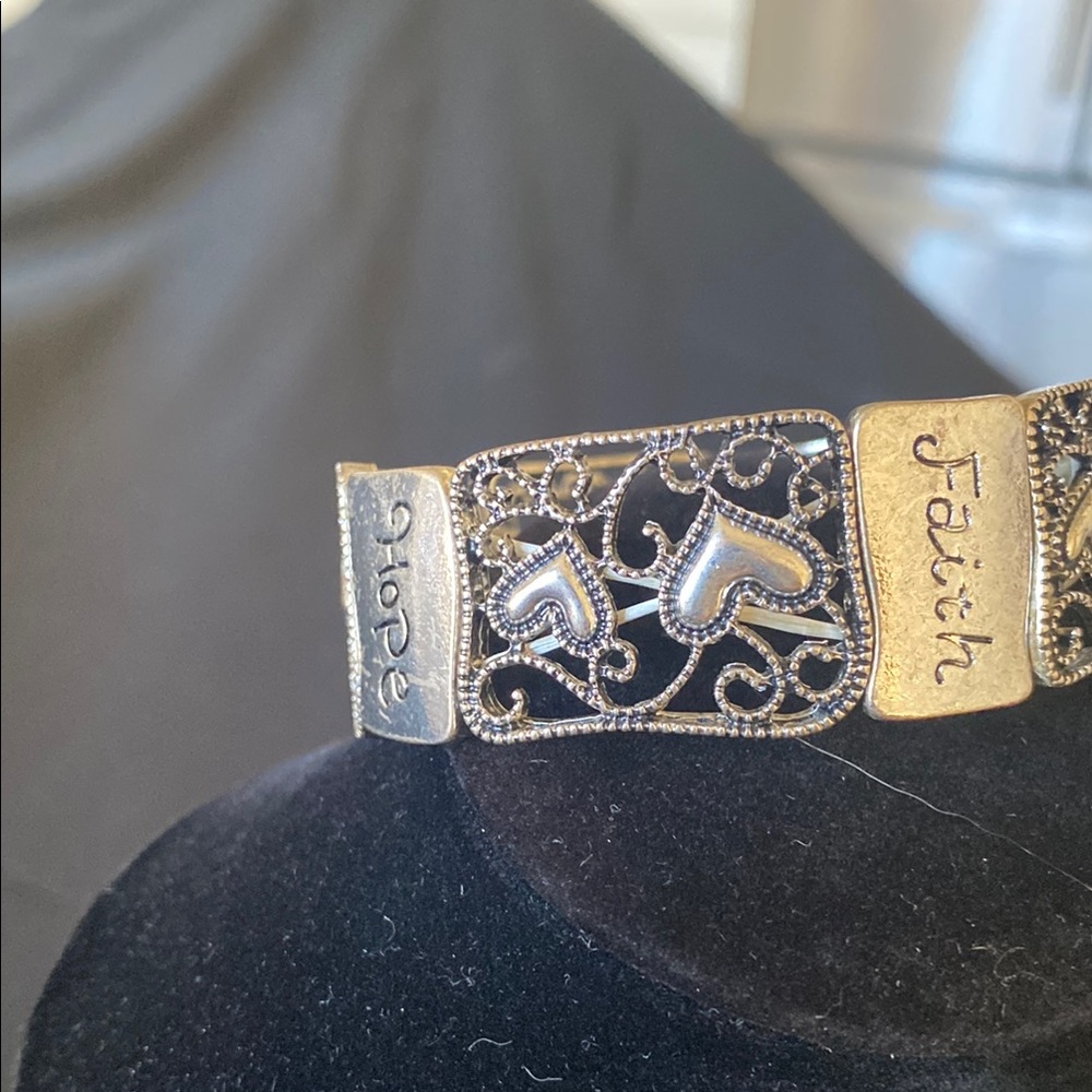 Inspirational Silver Bracelet with Heart Design